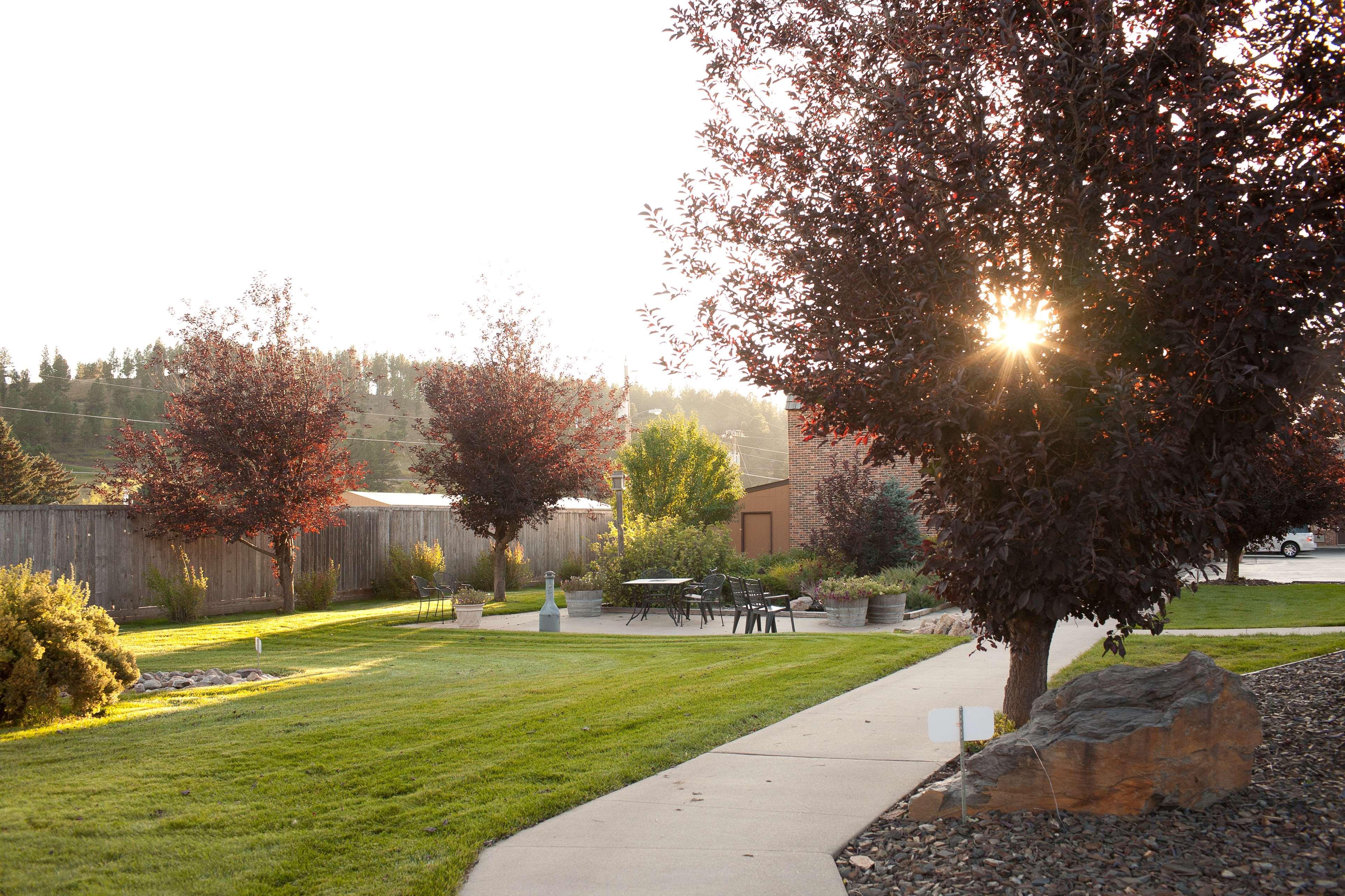 Best Western Golden Spike Inn & Suites Hill City Exterior foto