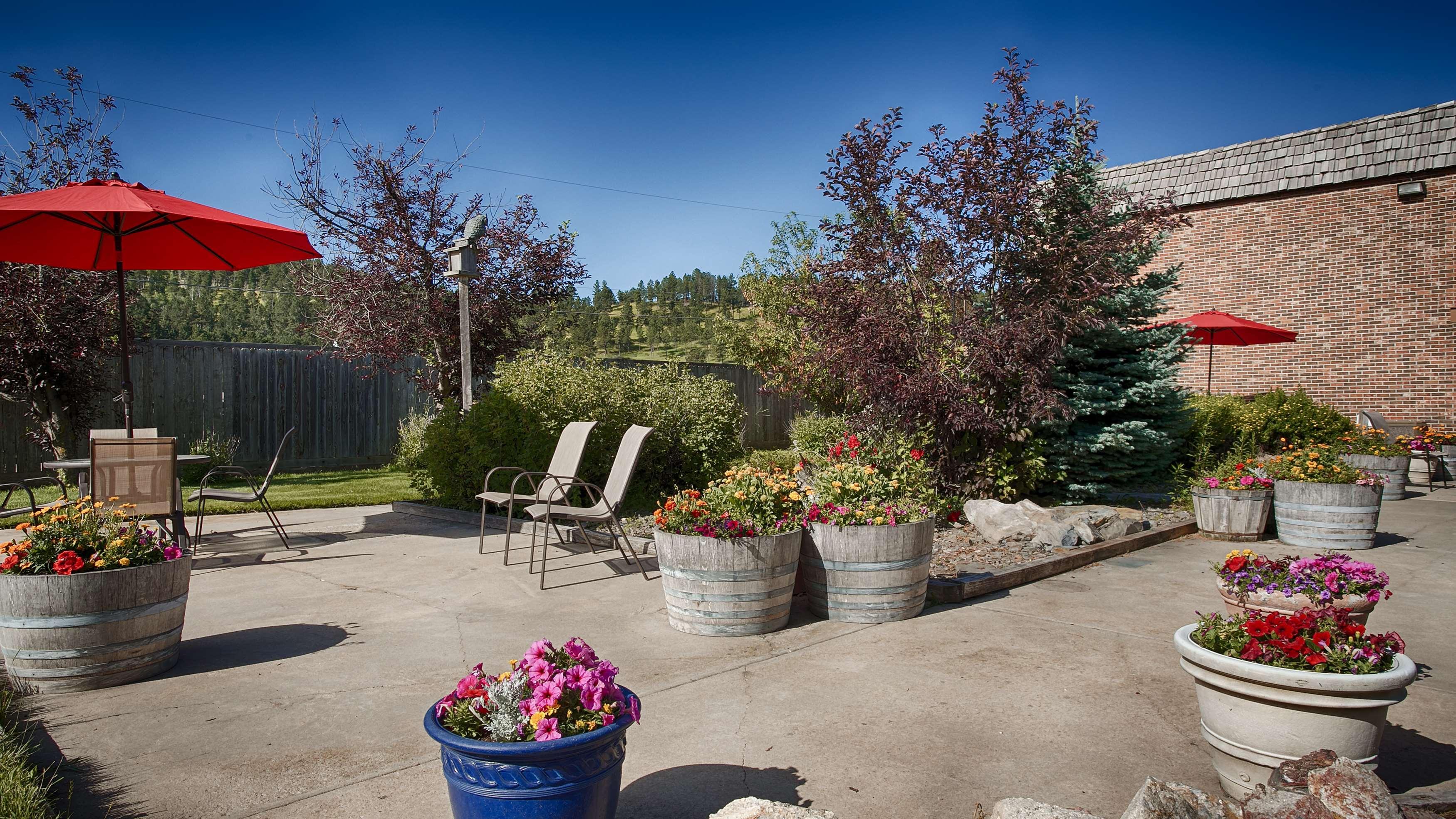 Best Western Golden Spike Inn & Suites Hill City Exterior foto