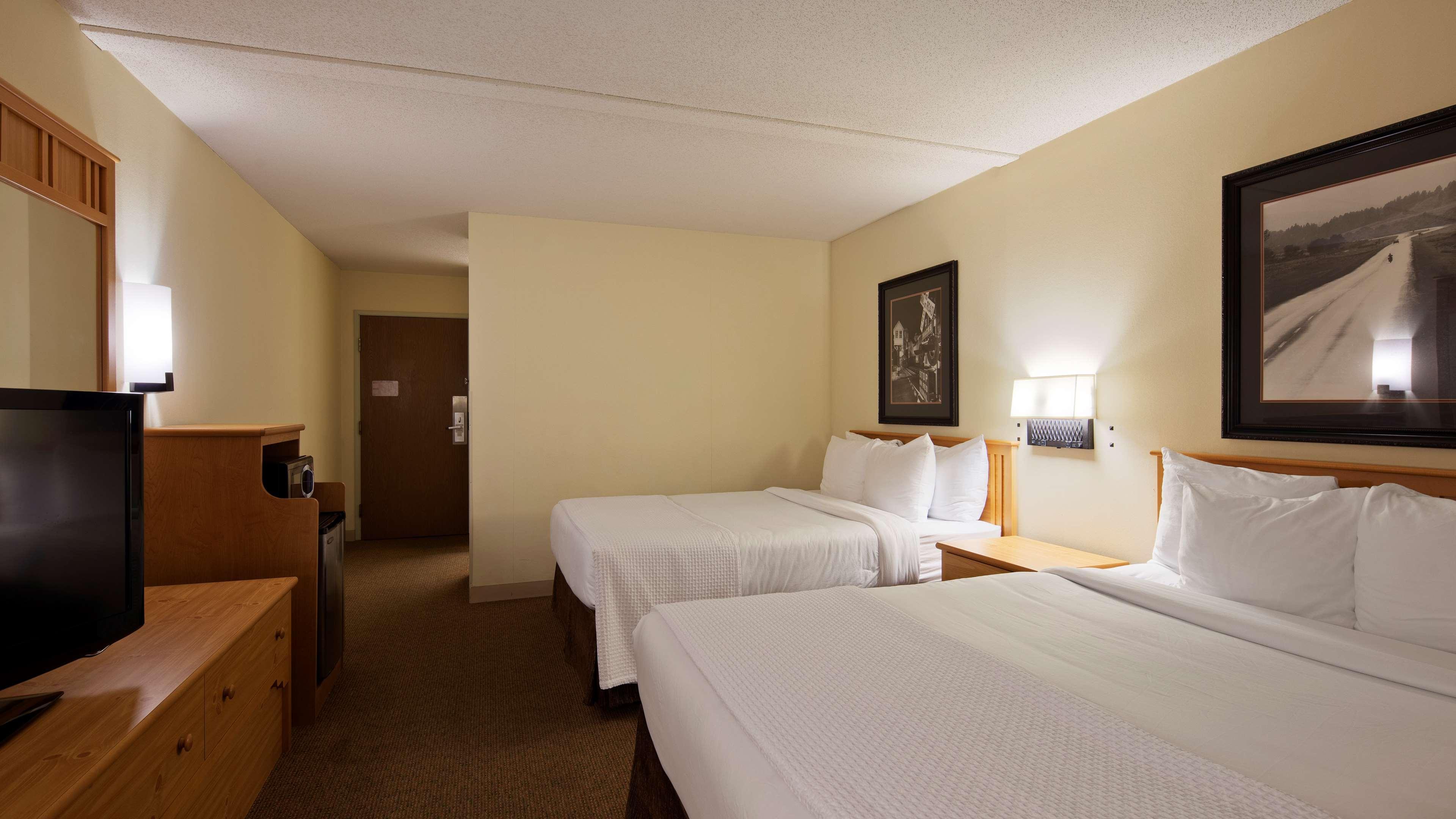 Best Western Golden Spike Inn & Suites Hill City Exterior foto