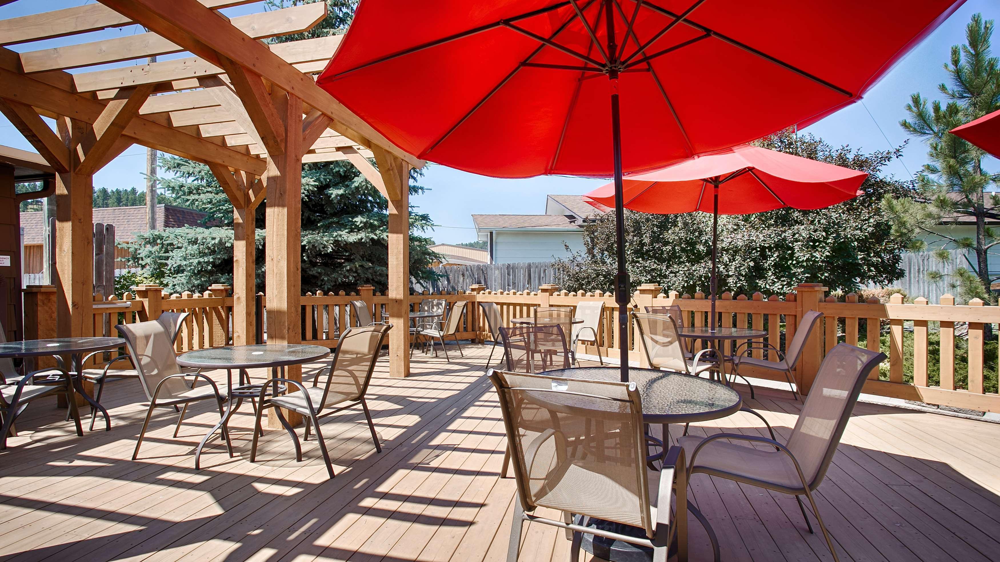 Best Western Golden Spike Inn & Suites Hill City Exterior foto