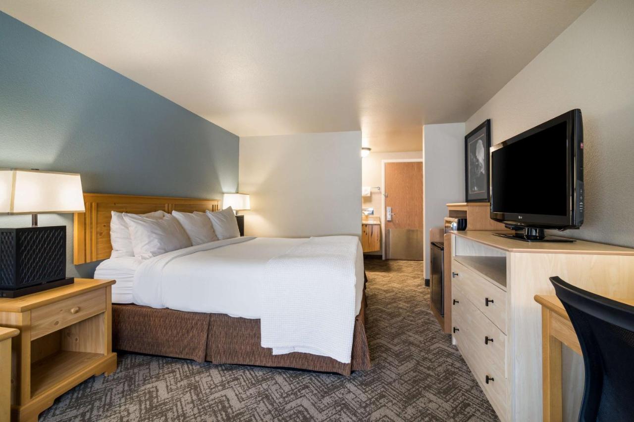 Best Western Golden Spike Inn & Suites Hill City Exterior foto