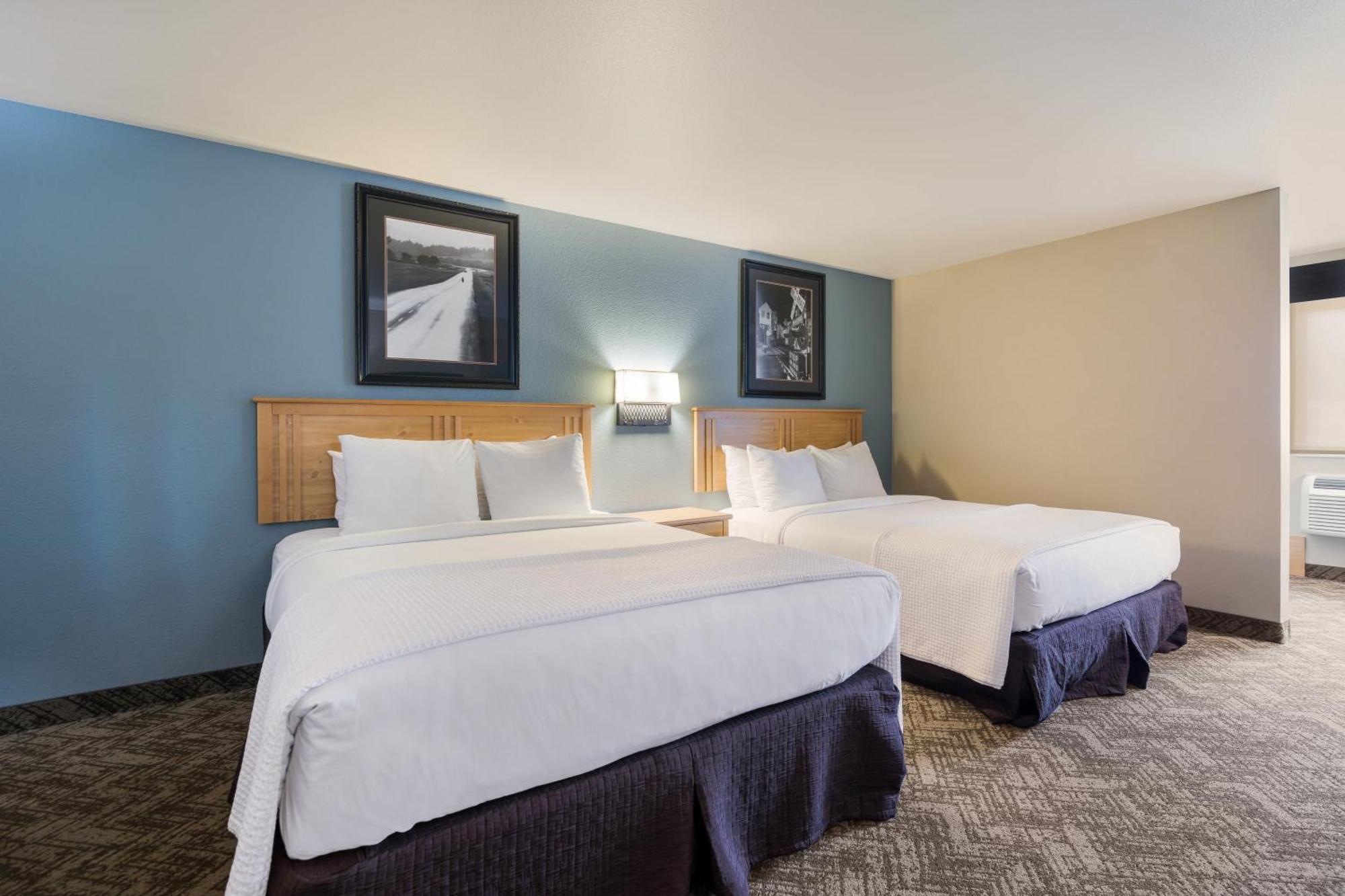 Best Western Golden Spike Inn & Suites Hill City Exterior foto